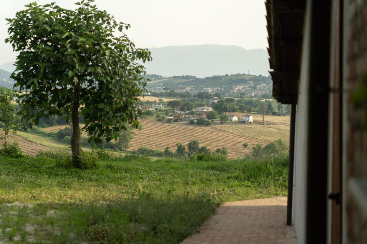 Tenuta I Gelsi Bed & Breakfast Benevento Exterior photo